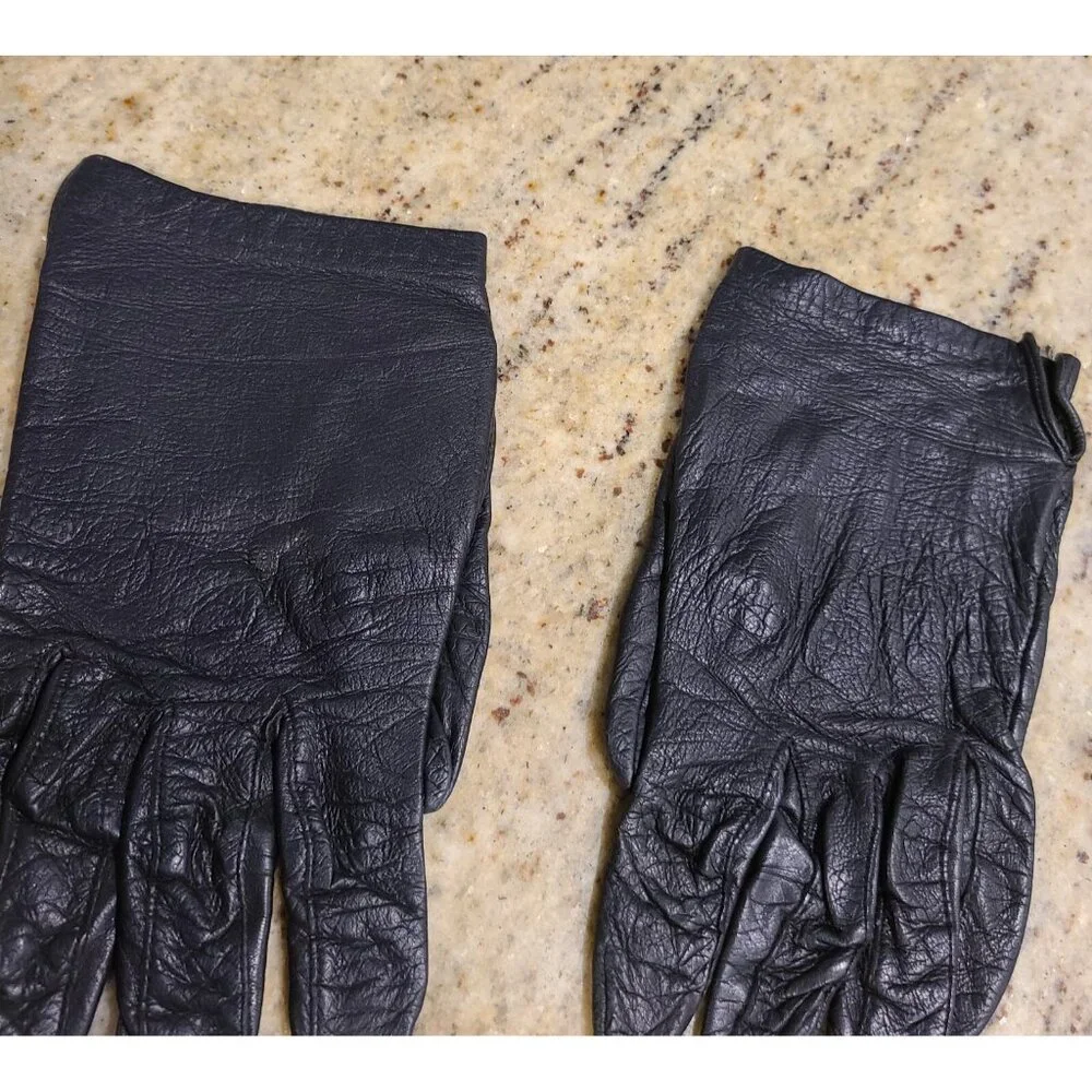 Vintage Womens Size S 6 Black Leather Lined Short 7